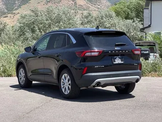 2023 Ford Escape photo 6