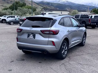 2023 Ford Escape photo 5