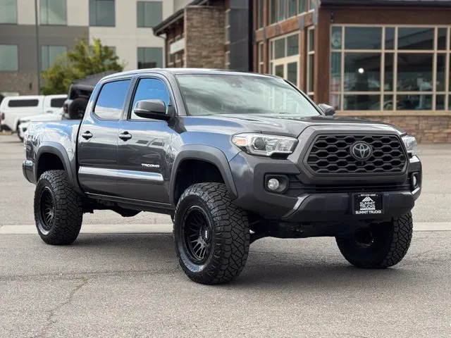 2022 Toyota Tacoma TRD Off-Road