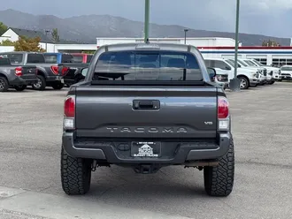 2022 Toyota Tacoma photo 6
