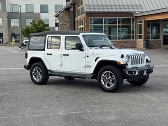 2022 Jeep Wrangler photo 2