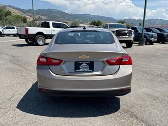 2022 Chevrolet Malibu photo 5
