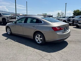 2022 Chevrolet Malibu photo 6