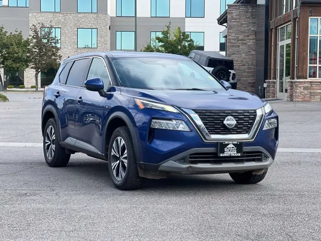 2022 Nissan Rogue SV