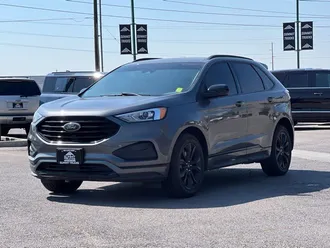 2022 Ford Edge photo 3