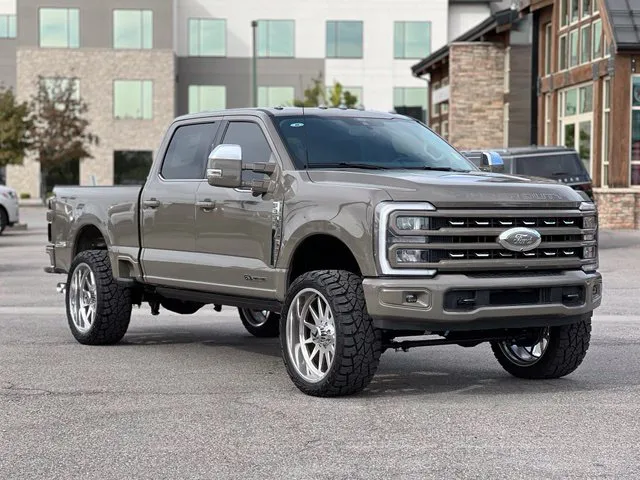 2026 Ford F-350SD Lariat