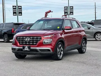 2025 Hyundai Venue photo 3