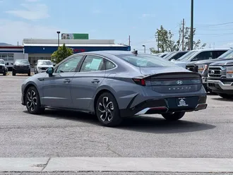 2025 Hyundai Sonata photo 6