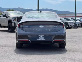 2025 Hyundai Sonata photo 7