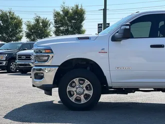 2025 Ram 2500 photo 4