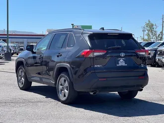 2025 Toyota RAV4 photo 6