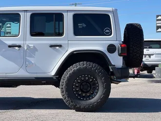 2024 Jeep Wrangler photo 5