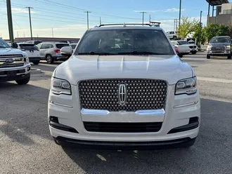 2024 Lincoln Navigator L photo 4