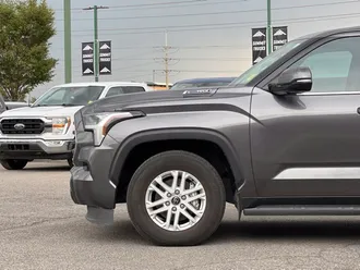 2024 Toyota Sequoia photo 4