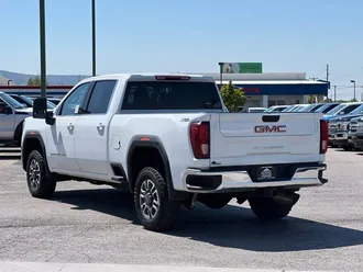 2024 GMC Sierra 3500HD photo 6
