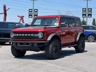 2024 Ford Bronco photo 3