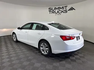 2024 Chevrolet Malibu photo 4