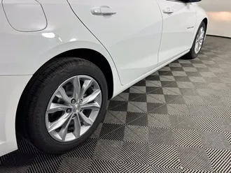 2024 Chevrolet Malibu photo 6