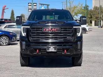 2024 GMC Sierra 3500HD photo 2
