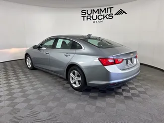 2024 Chevrolet Malibu photo 4