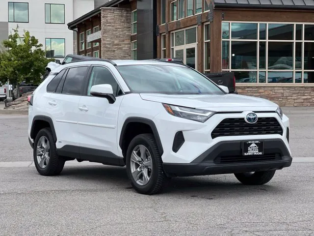 2024 Toyota RAV4 Hybrid LE