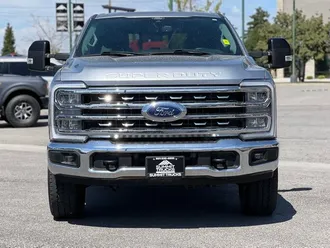 2024 Ford F-250SD photo 2