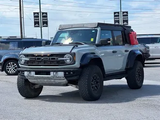 2024 Ford Bronco photo 3