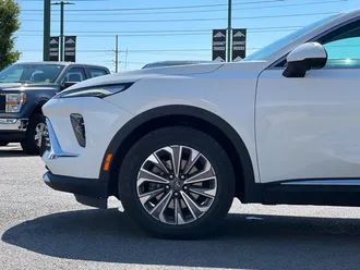 2024 Buick Envision photo 4