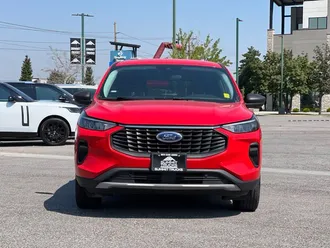 2024 Ford Escape photo 2