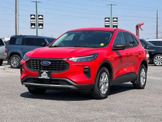 2024 Ford Escape photo 3