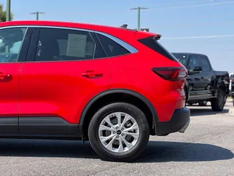 2024 Ford Escape photo 5