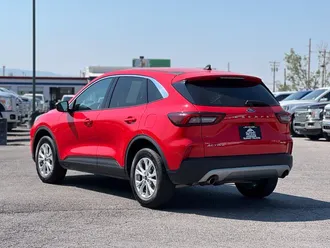 2024 Ford Escape photo 6