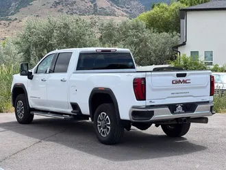 2024 GMC Sierra 3500HD photo 6