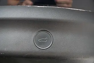 Model Y 21