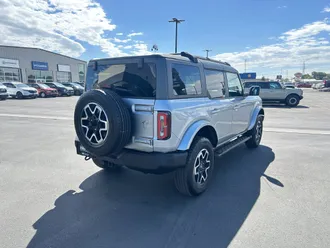 2022 Ford Bronco photo 6