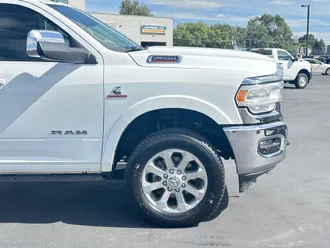 2022 Ram 2500 photo 3