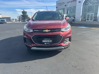 2022 Chevrolet Trax photo 2