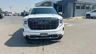 2022 GMC Sierra 1500 photo 2