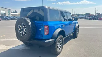 2022 Ford Bronco photo 5