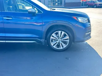 2022 Subaru Ascent photo 3