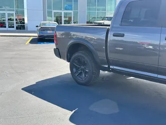 2021 Ram 1500 Classic photo 4