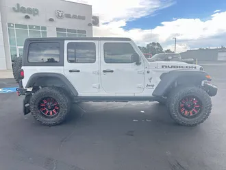 2021 Jeep Wrangler photo 5