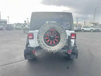 2021 Jeep Wrangler photo 7