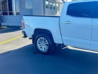 2020 GMC Canyon photo 4
