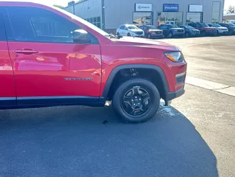 2020 Jeep Compass photo 3