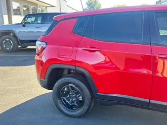 2020 Jeep Compass photo 4