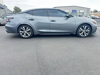 2019 Nissan Maxima photo 5