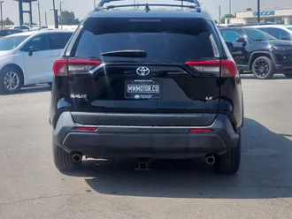 2019 Toyota RAV4 photo 6