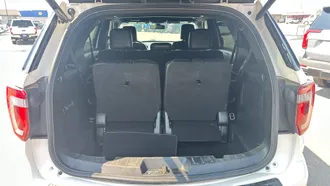 2019 Ford Explorer photo 7