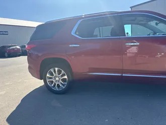 2018 Chevrolet Traverse photo 3